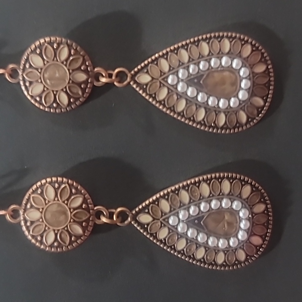 Vintage Teardrop Earrings